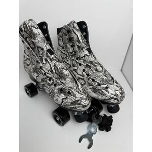 Moon Boot Moonlight Roller Skates Charmer Snake Skin Men's 11 Women's 13 EU46